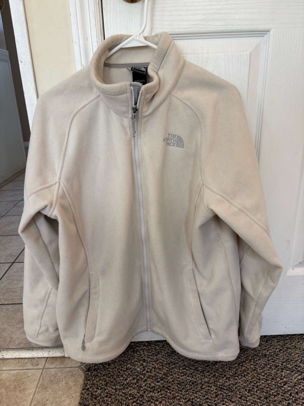 The North Face Off-White Women's Fleece Jacket